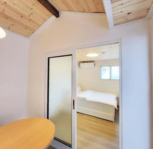 Sam House 2 Seochon *